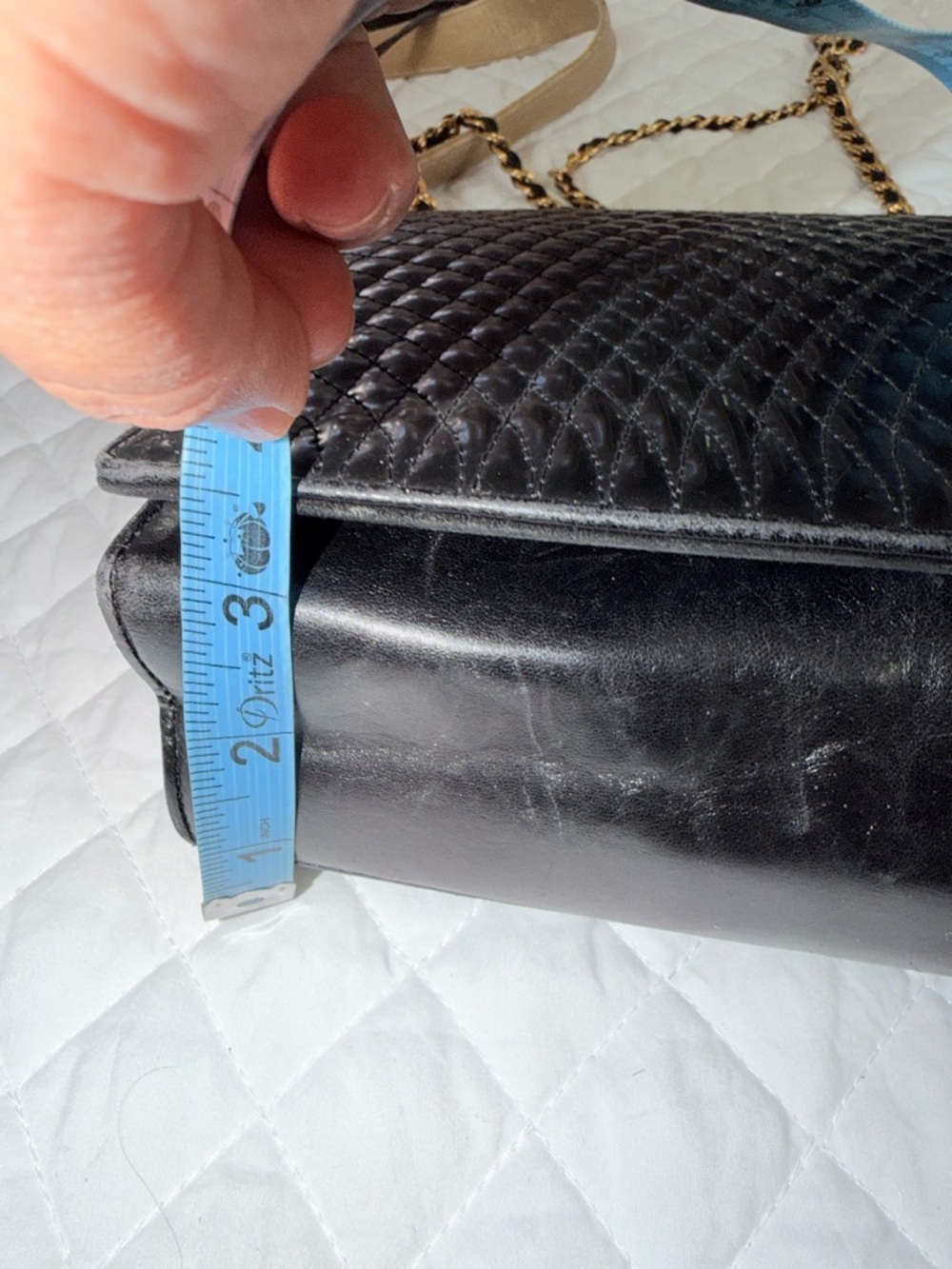 Bally Quilted Chain-Strap Shoulder Bag with Gold Hardware - Picture 14 of 14